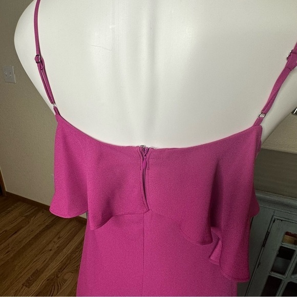 BCBG Maxazria easy cold shoulder asymmetrical hem Dress SZ 4 - Picture 4 of 13